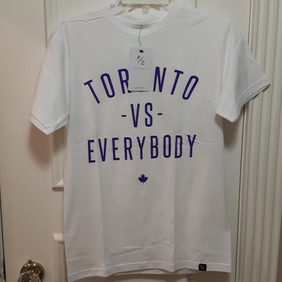2 for 30! ποΈ NWT Toronto vs everybody t shirt